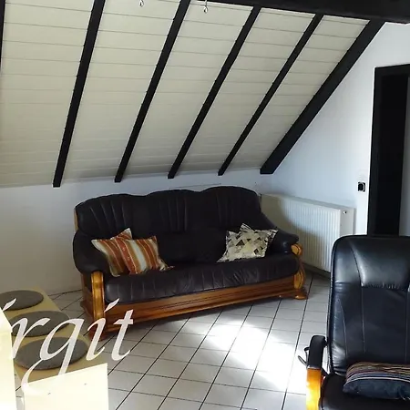 Gaestehaus Streich Refrath, Apartman *