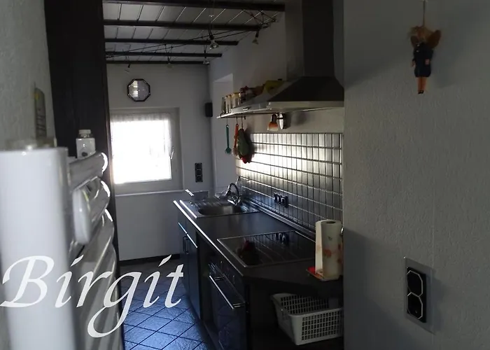 Gaestehaus Streich Refrath, *