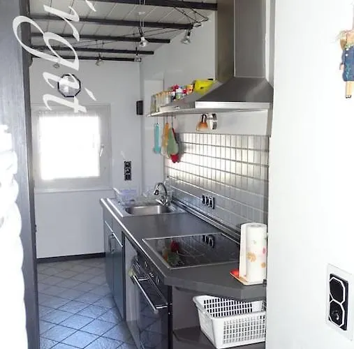 Gaestehaus Streich Refrath, *