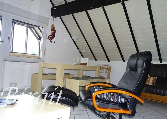 Lägenhet Gaestehaus Streich Refrath, *