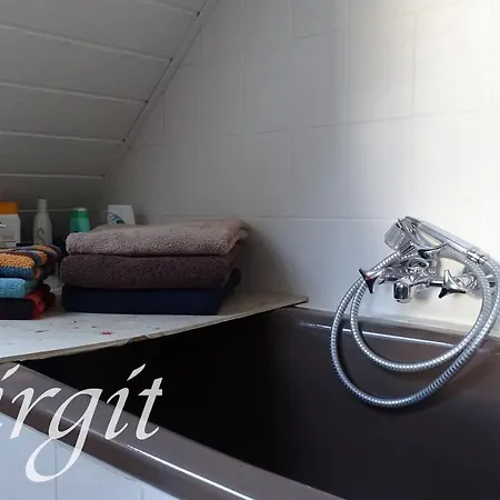 Apartment Gaestehaus Streich Refrath,